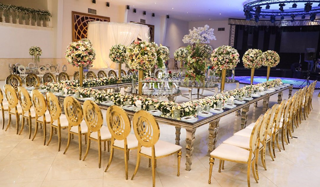 تیم حرفه ای و متخصص